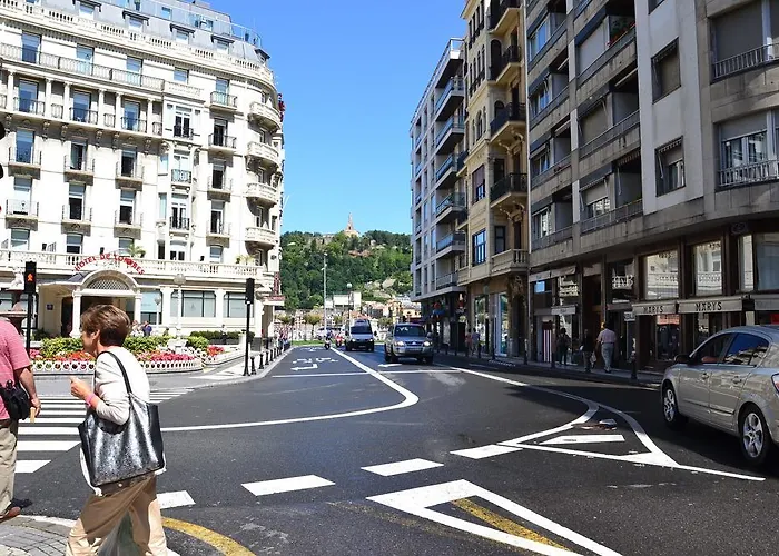 瑞吉尔旅馆 招待所