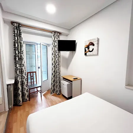 בית הארחה Regil 2*