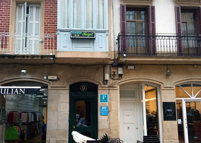 Гостьовий будинок Regil 2*