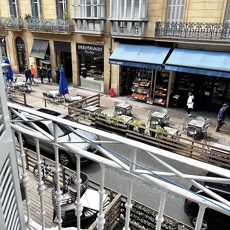 Гостьовий будинок Regil 2*