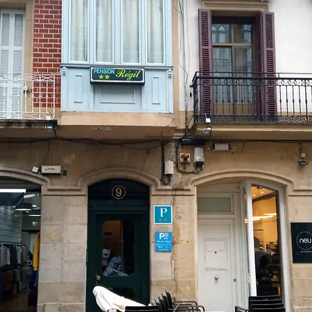 Гостьовий будинок Regil 2*